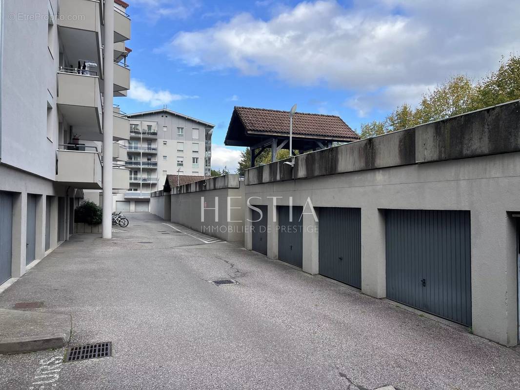 Parking à ANNECY