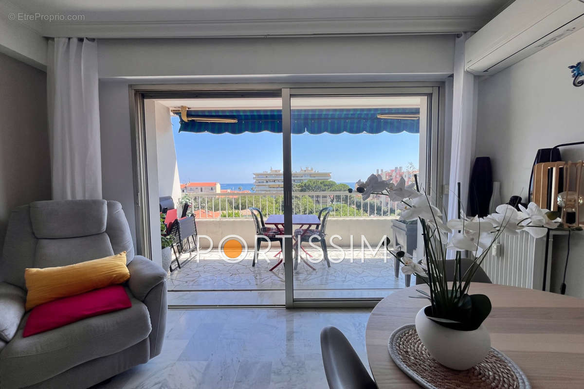 Appartement à CAGNES-SUR-MER