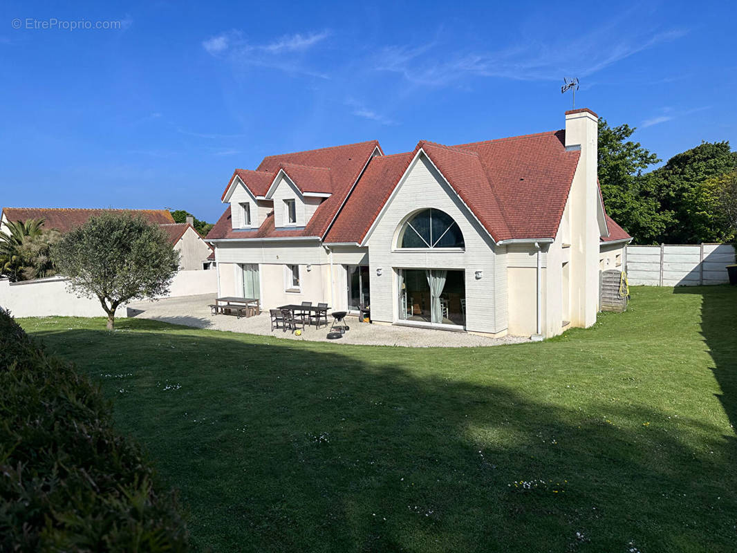 Maison à ARROMANCHES-LES-BAINS