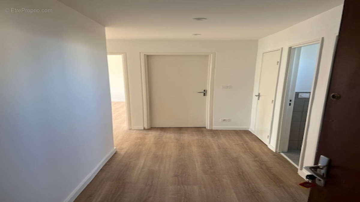 Appartement à HEROUVILLE-SAINT-CLAIR