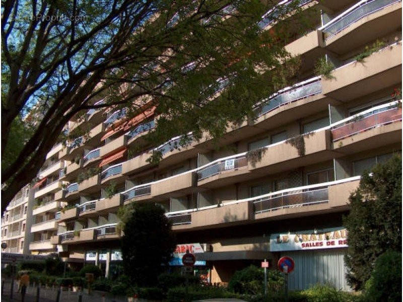 Appartement à MARSEILLE-8E