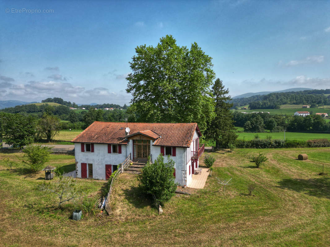 Maison à SAINT-JEAN-PIED-DE-PORT