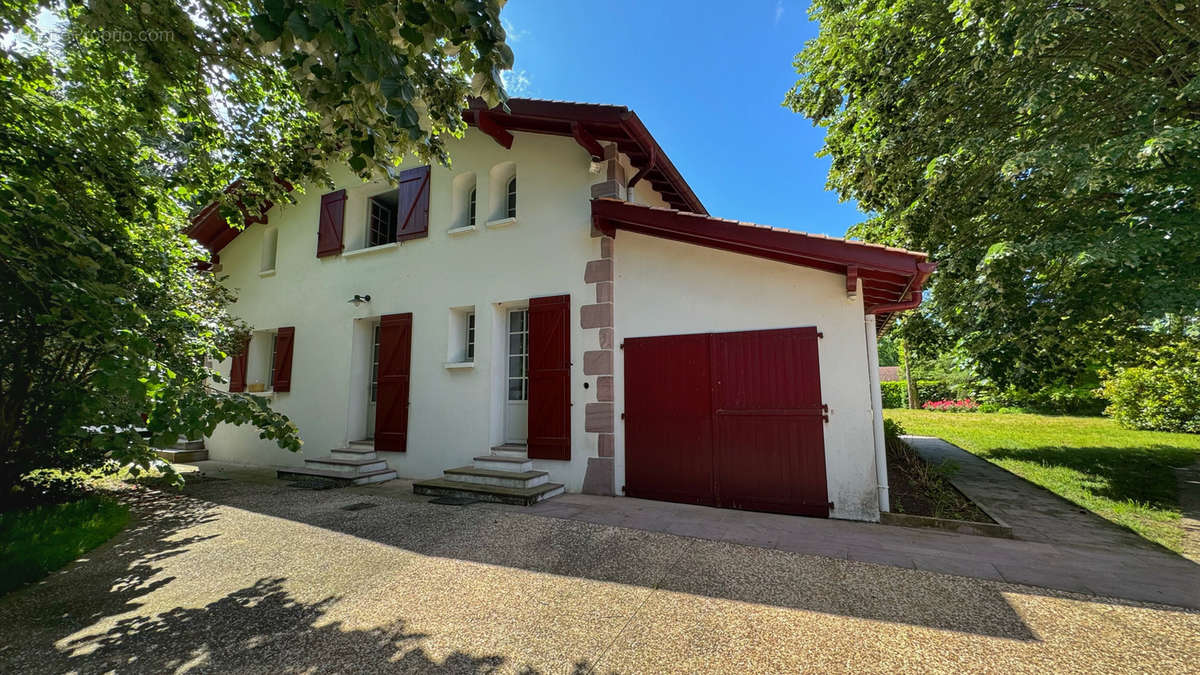 Maison à SAINT-JEAN-PIED-DE-PORT