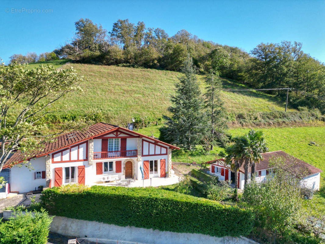 Maison à SAINT-JEAN-PIED-DE-PORT