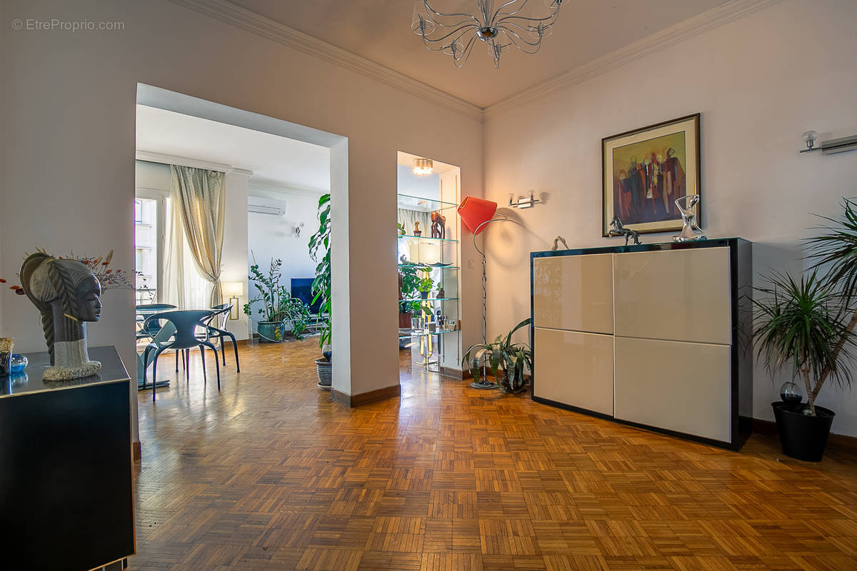 Appartement à MARSEILLE-8E