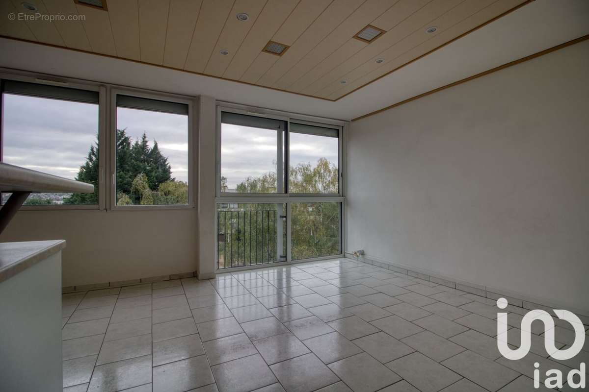 Photo 3 - Appartement à CONFLANS-SAINTE-HONORINE