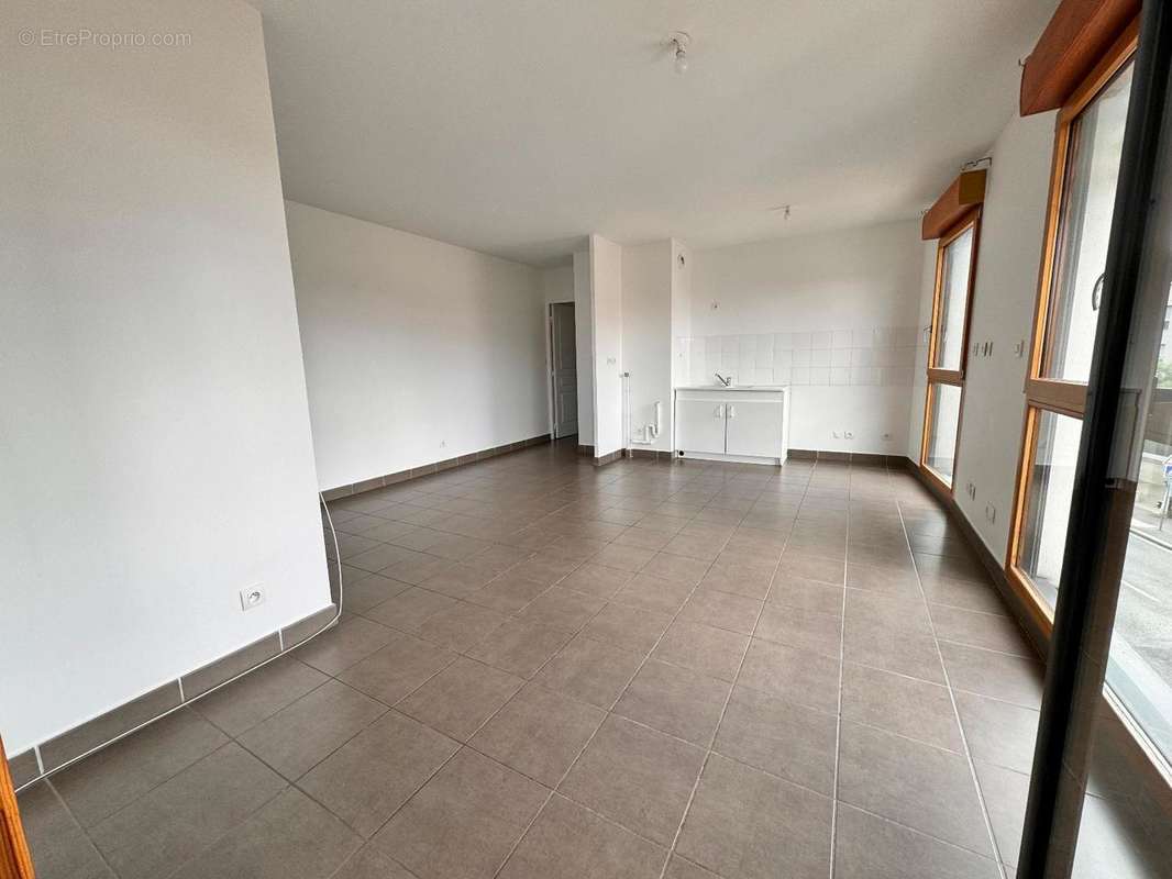   - Appartement à CALUIRE-ET-CUIRE