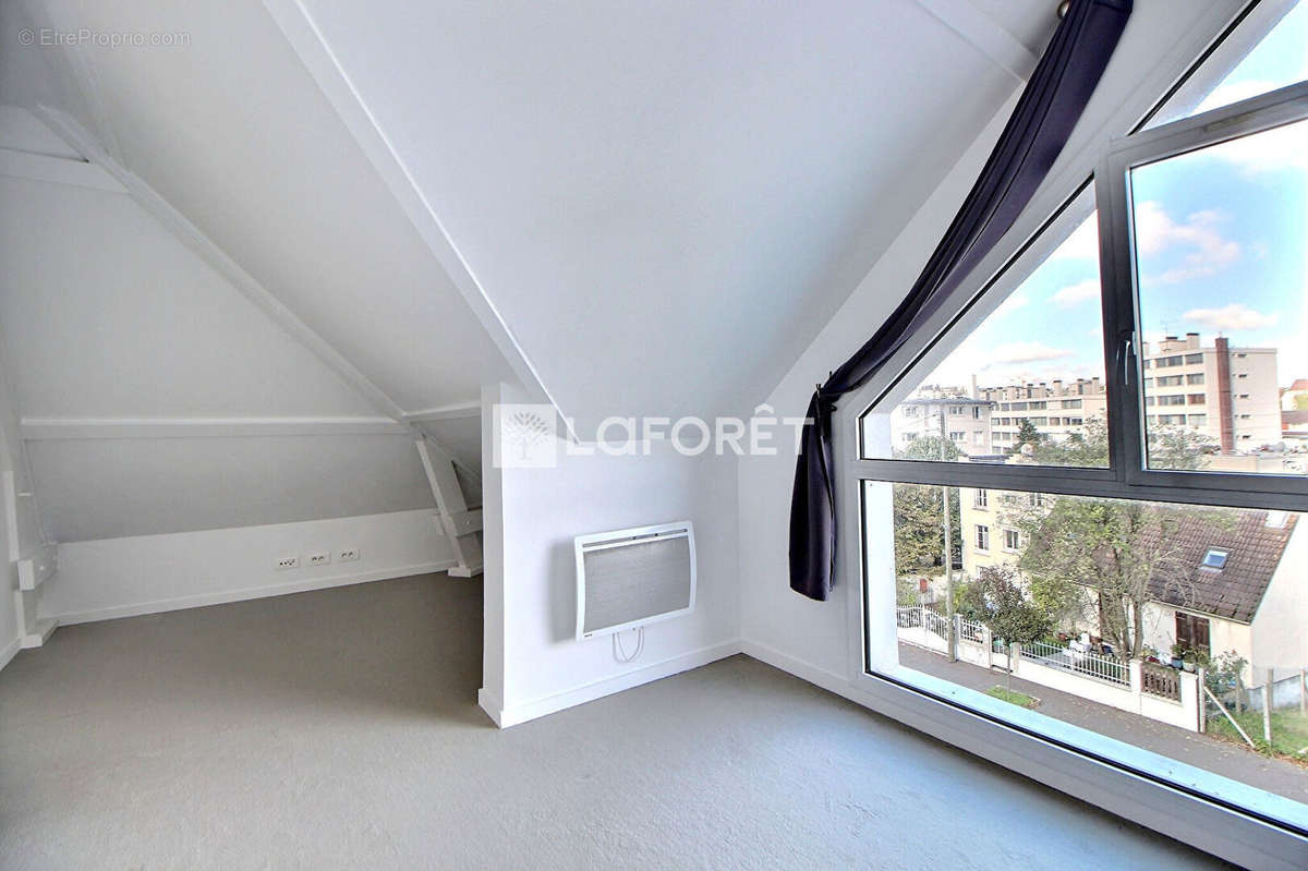 Appartement à RUEIL-MALMAISON