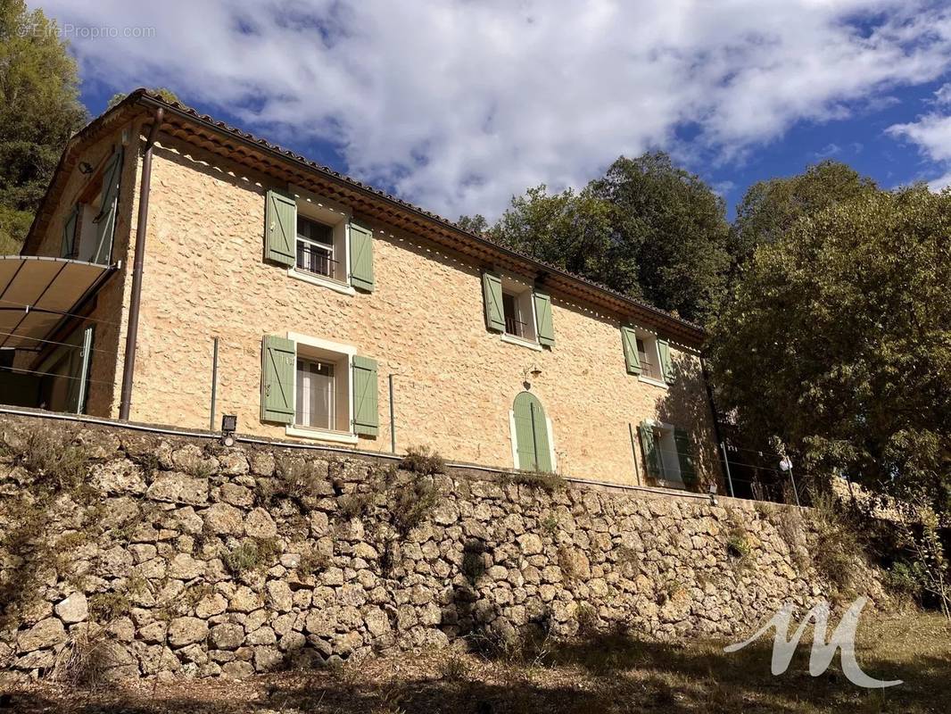 Maison à BARJOLS