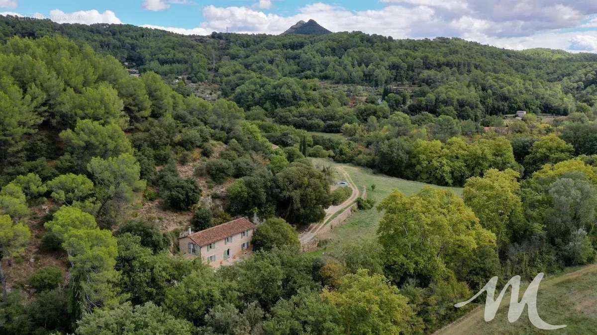 Maison à BARJOLS