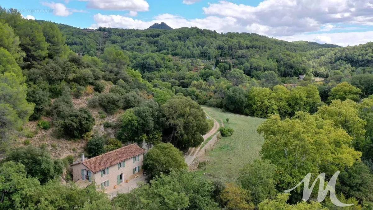 Maison à BARJOLS