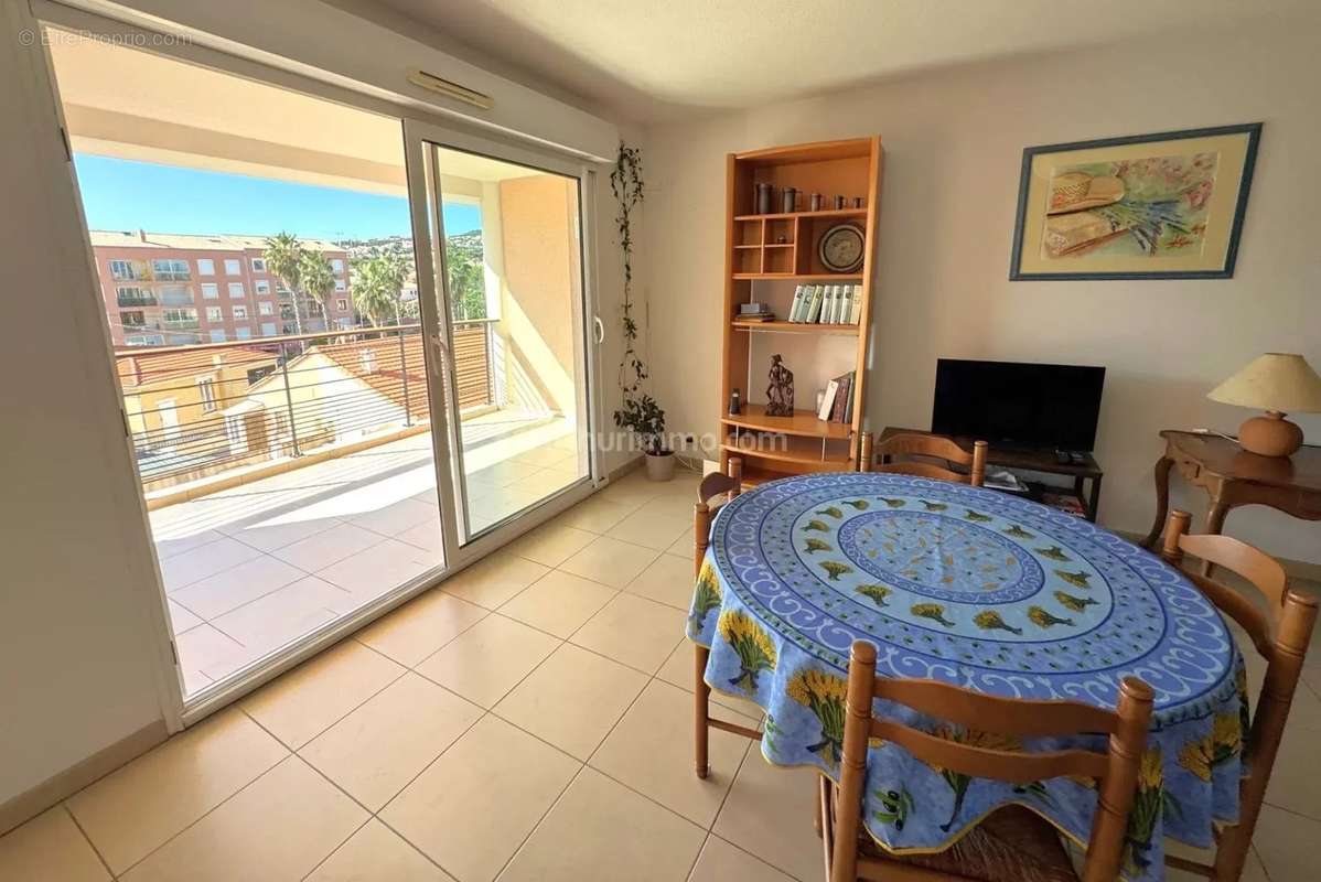 Appartement à FREJUS