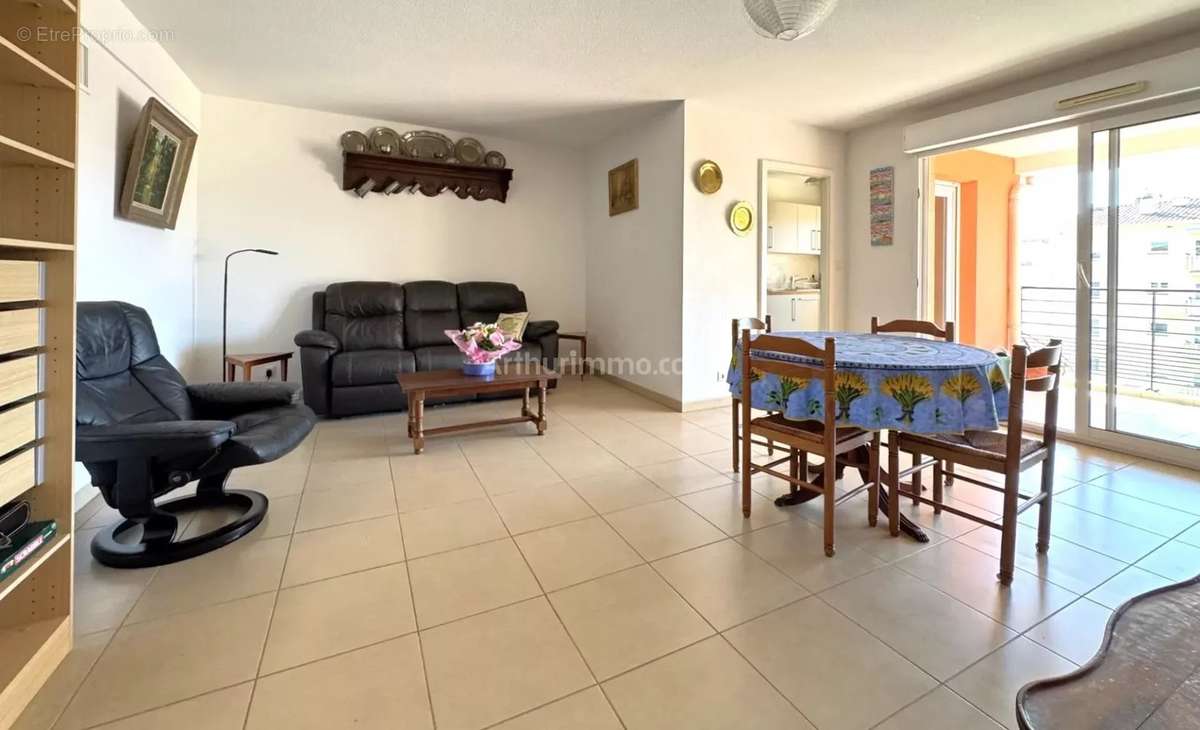 Appartement à FREJUS