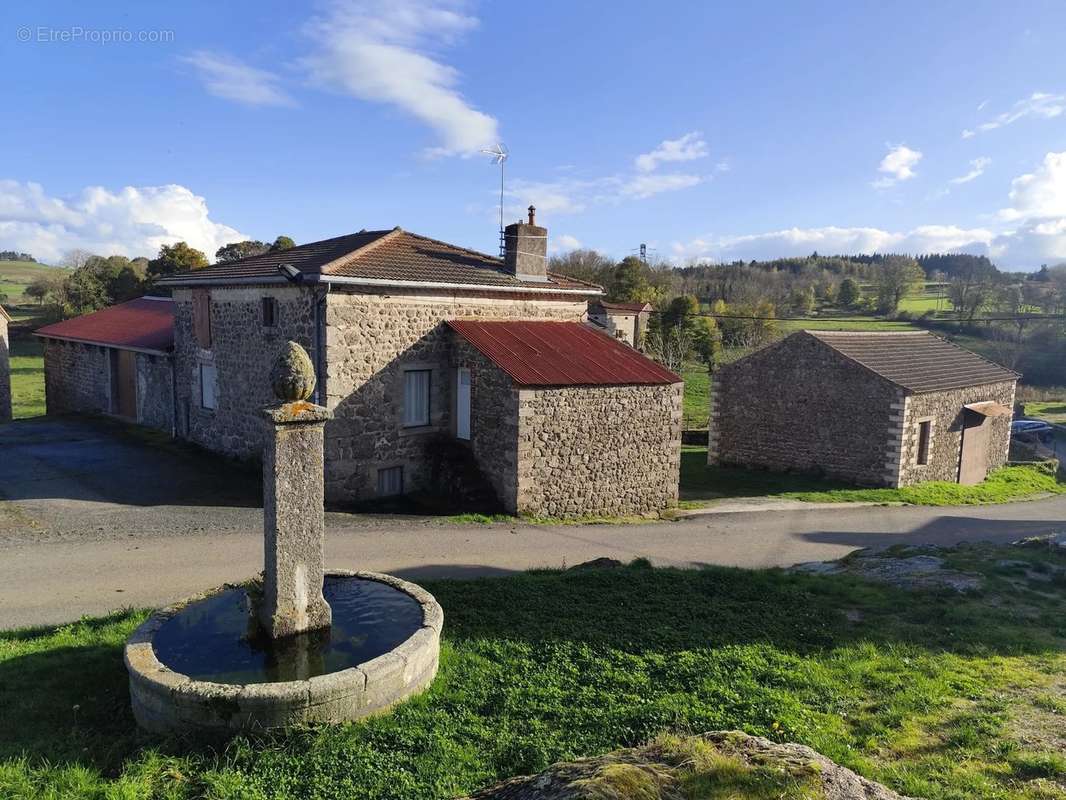 Maison à SAUGUES