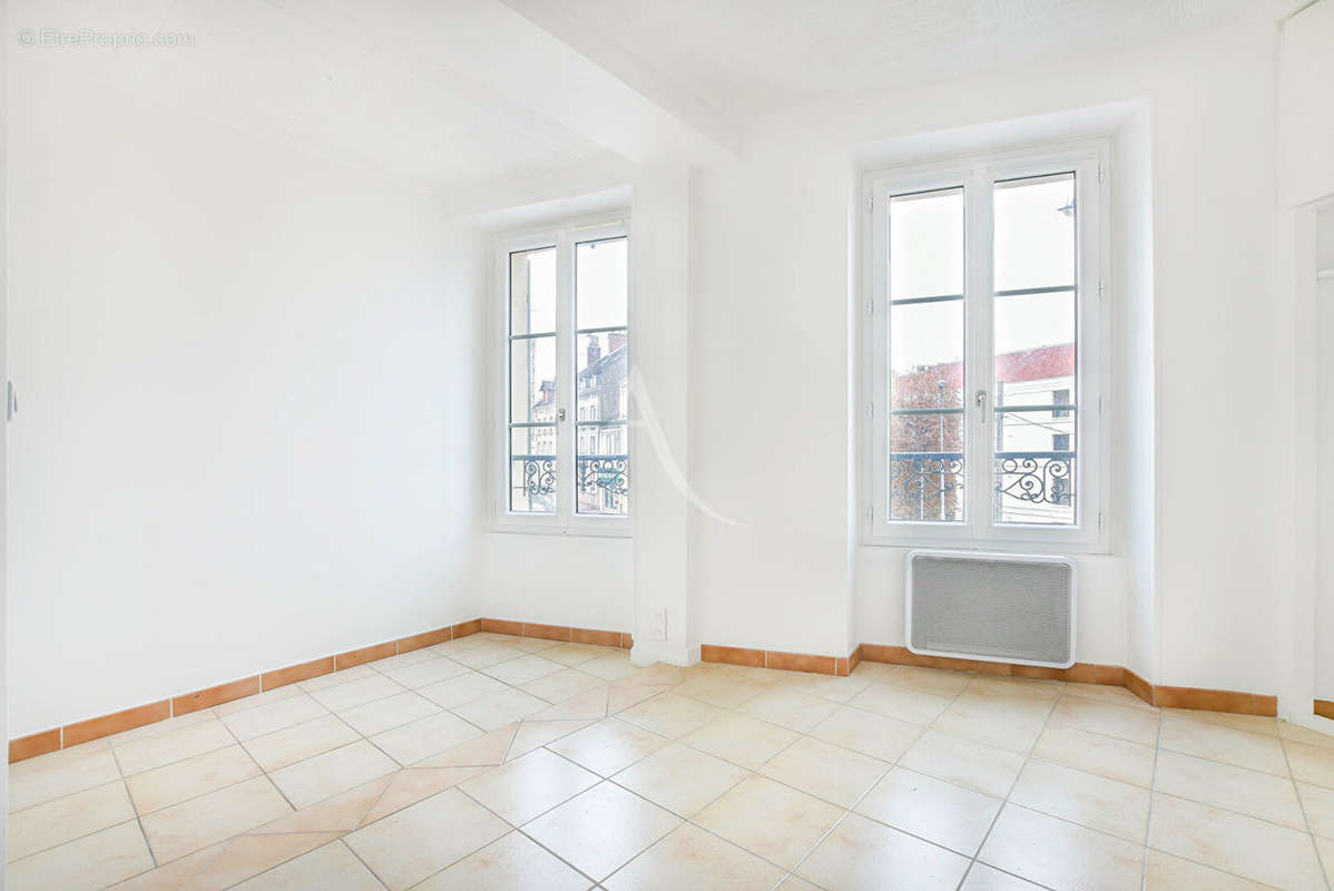 Appartement à MELUN