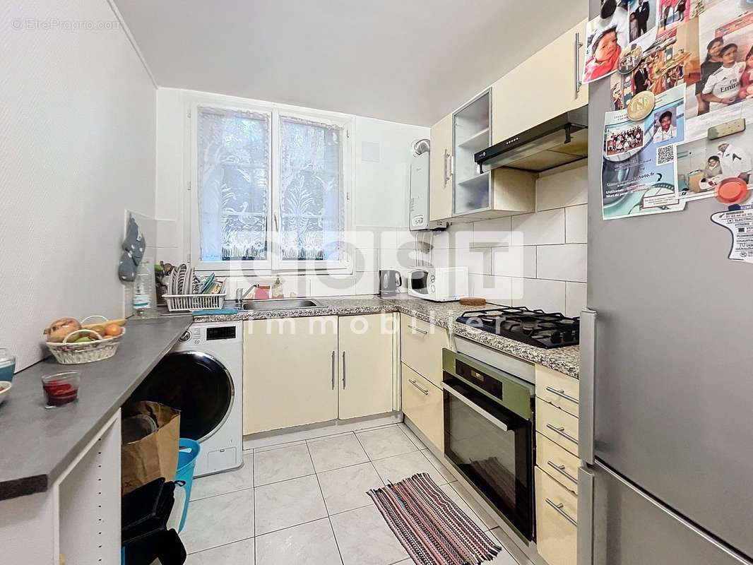 Appartement à COLOMBES