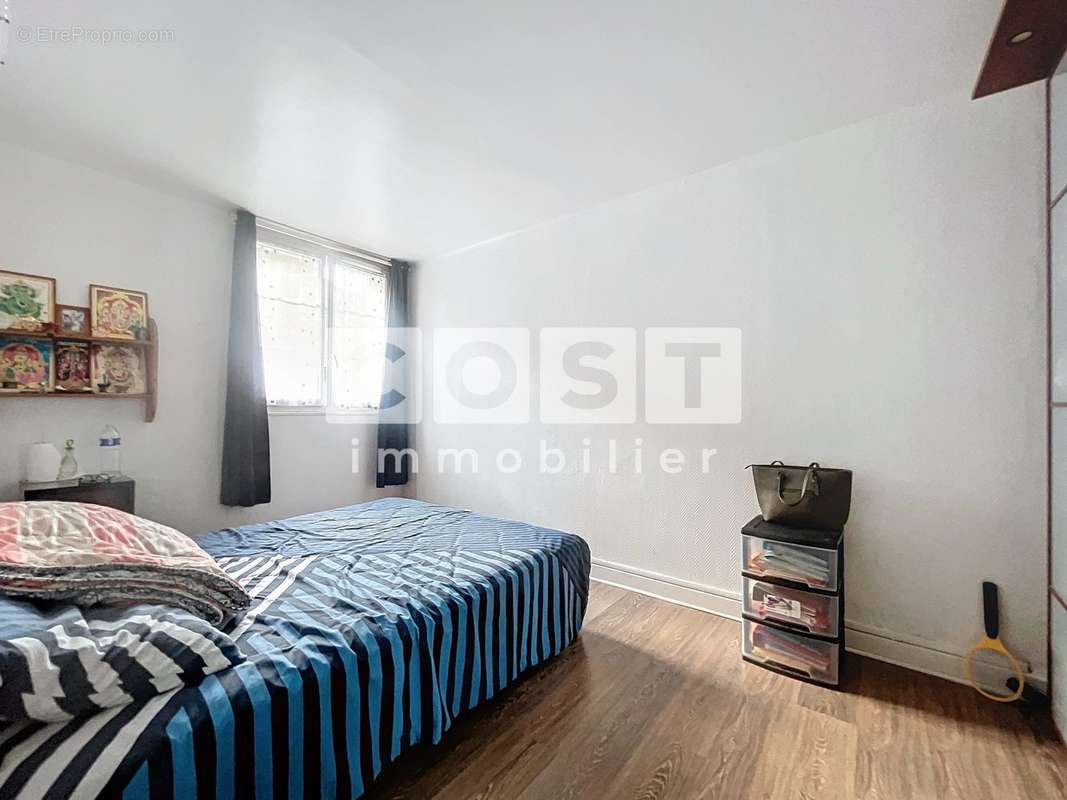 Appartement à COLOMBES