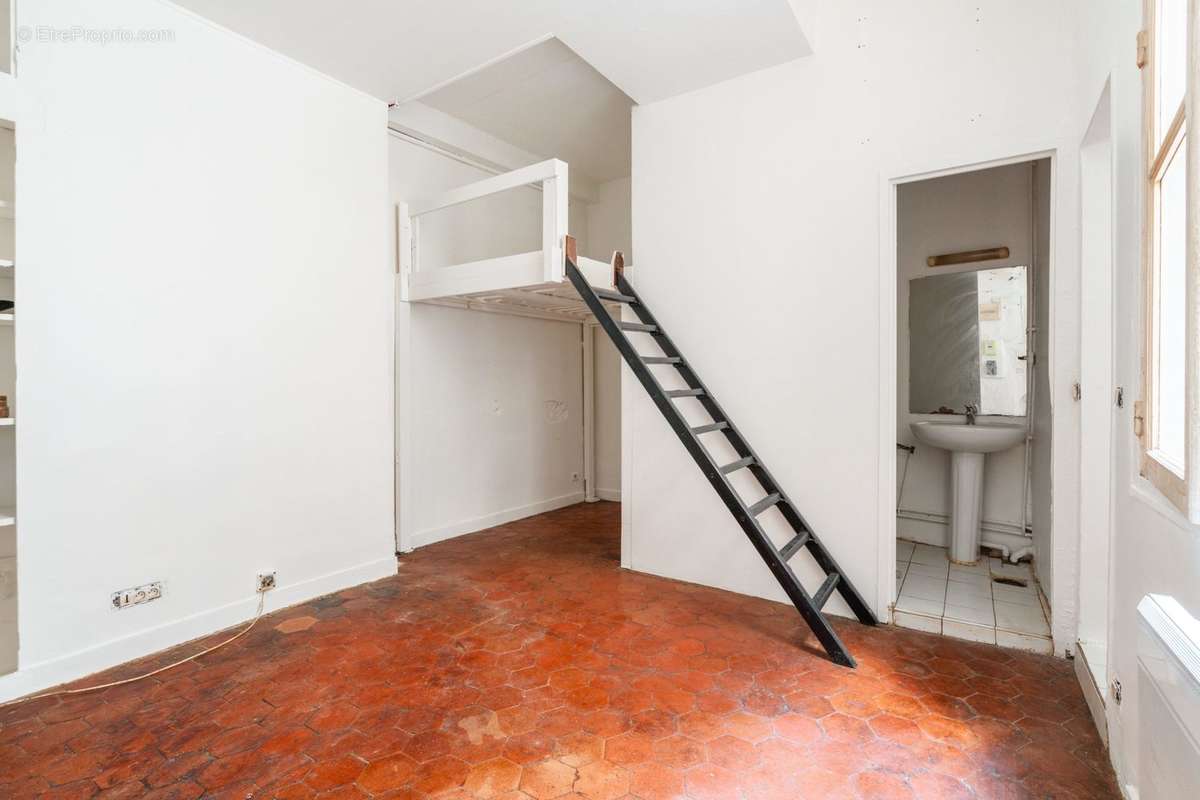 Appartement à PARIS-6E