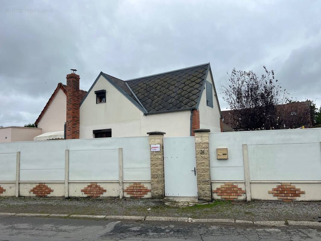 Maison à BICHANCOURT