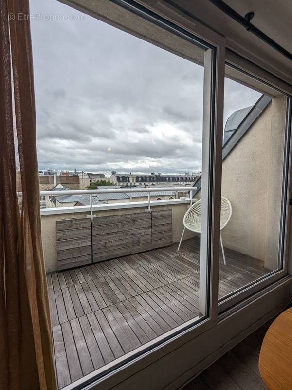 Appartement à PARIS-11E