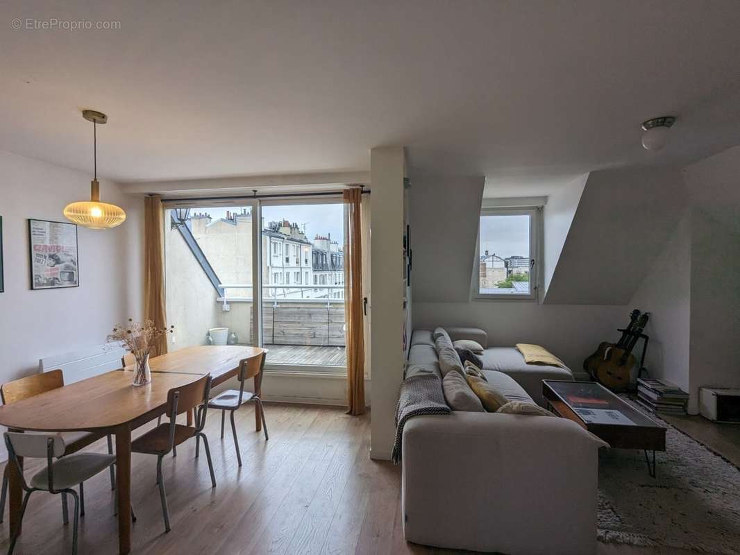 Appartement à PARIS-11E