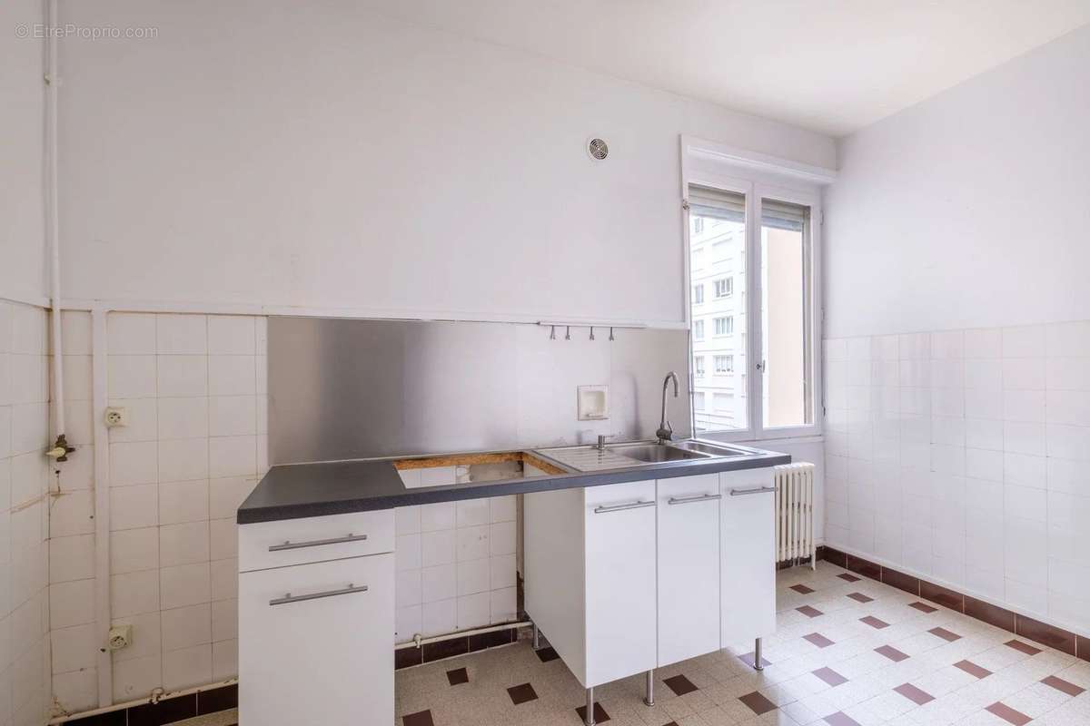 Appartement à LYON-6E