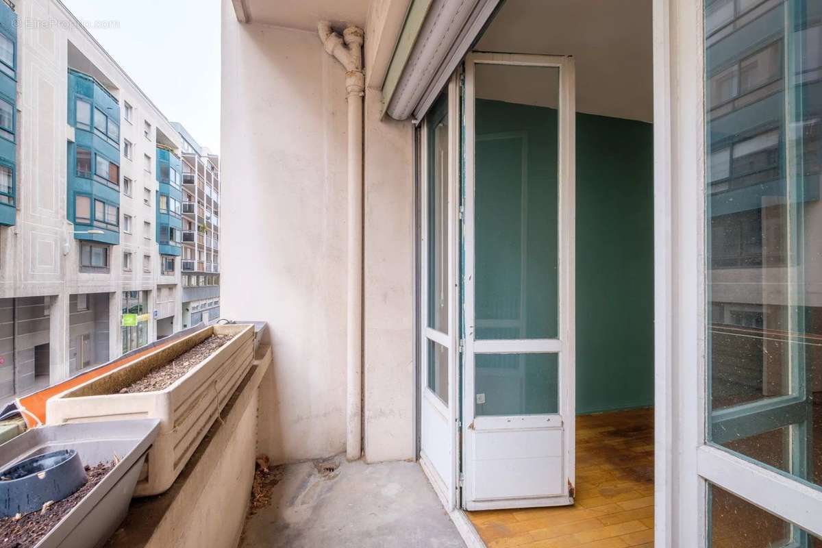 Appartement à LYON-6E