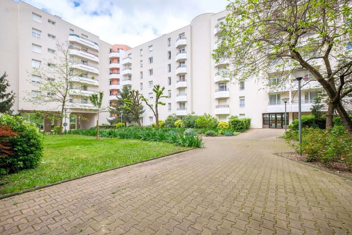 Appartement à LYON-3E