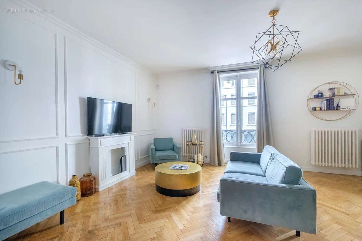 Appartement à LYON-6E