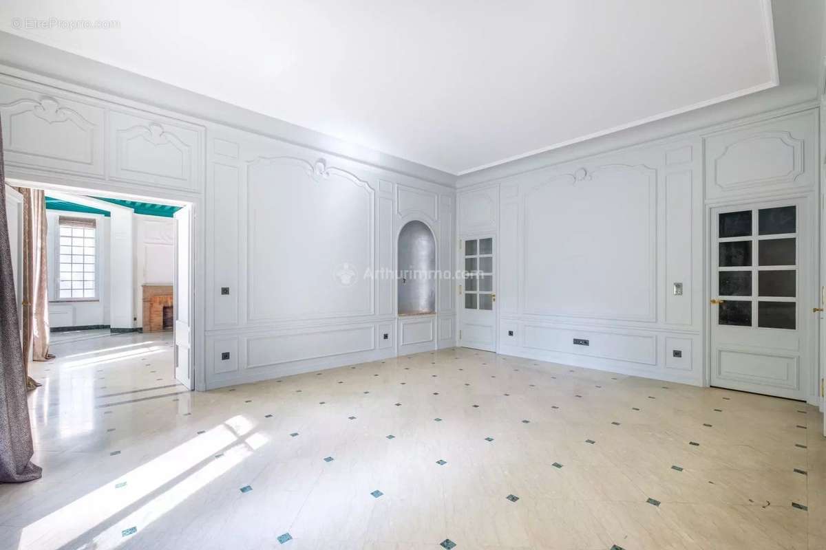 Appartement à LYON-6E