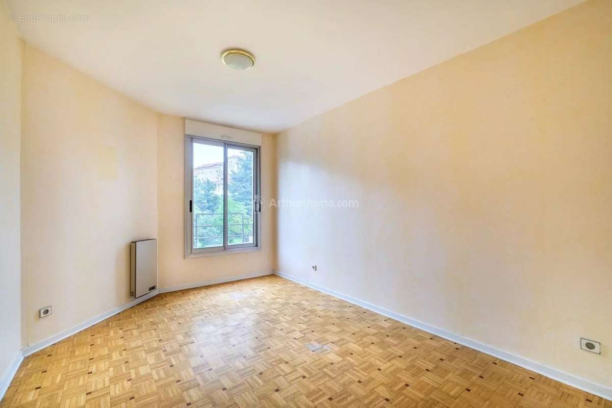 Appartement à LYON-7E