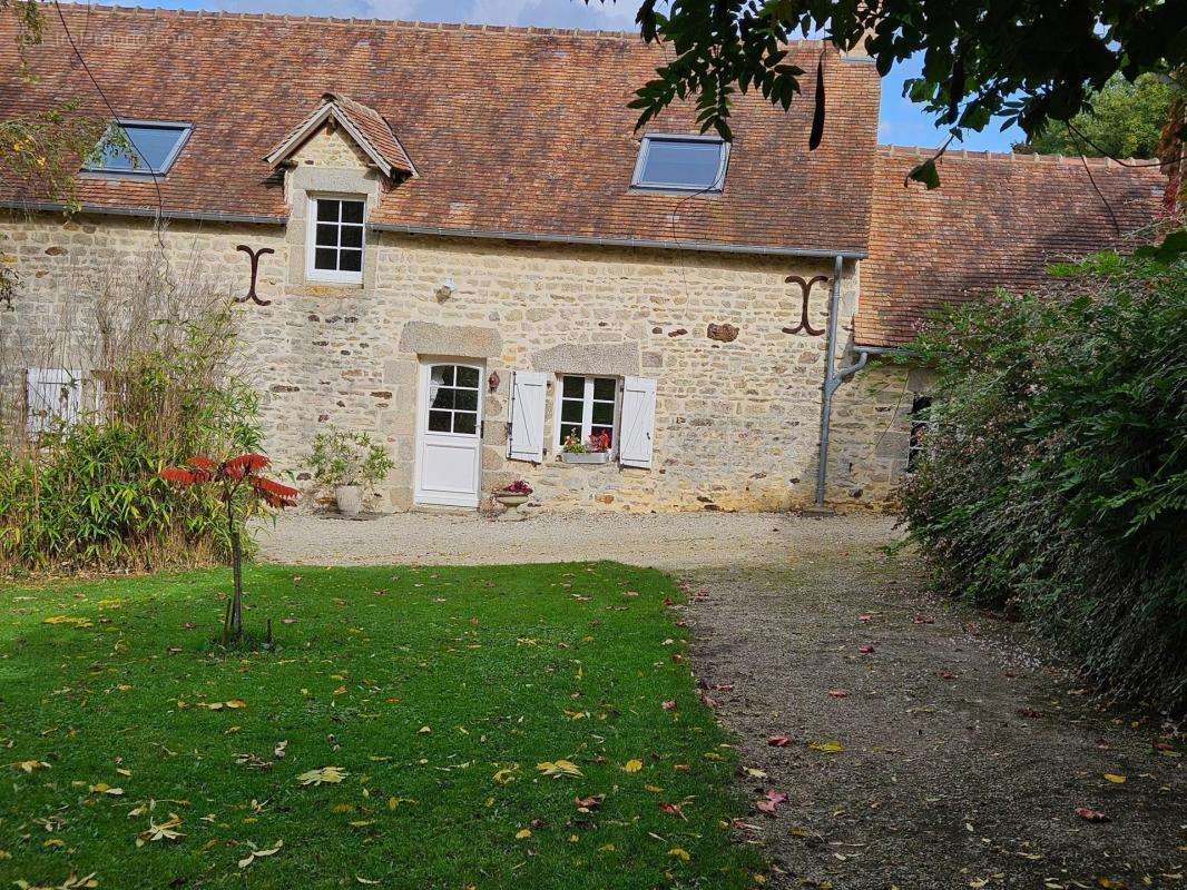 Maison à ARCONNAY