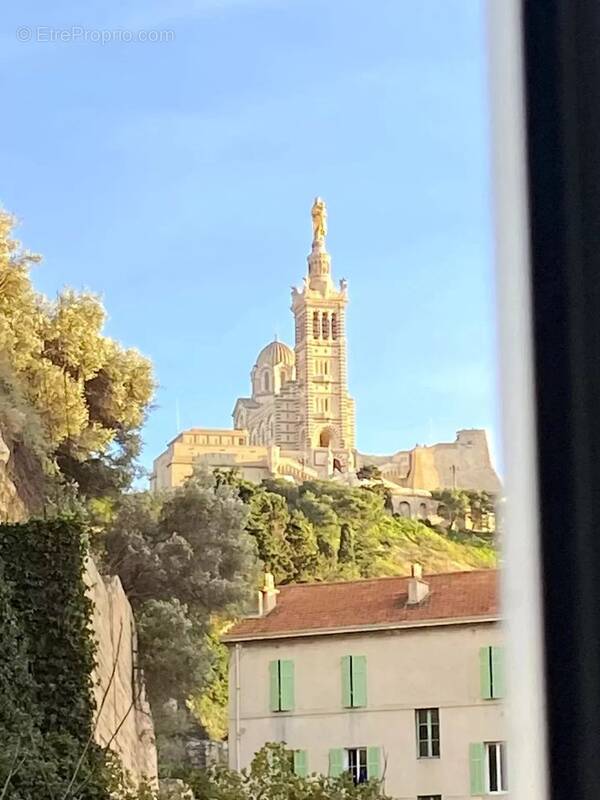 Appartement à MARSEILLE-7E