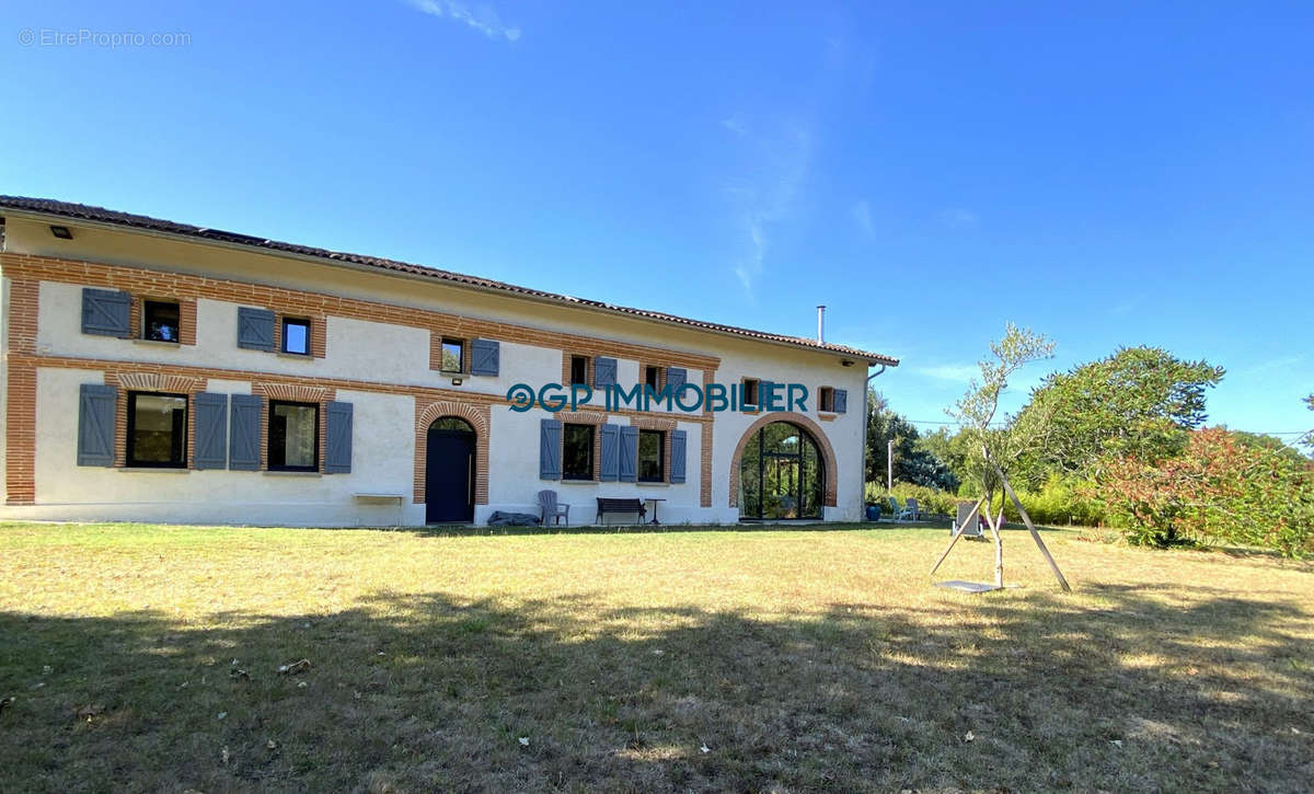 Maison à FRONTON