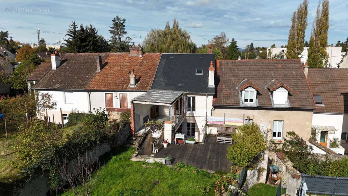 Maison à AUTUN