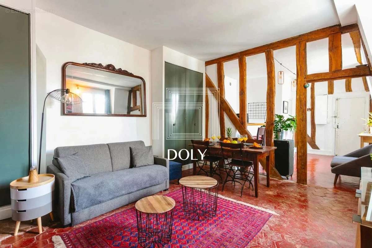 Appartement à PARIS-4E