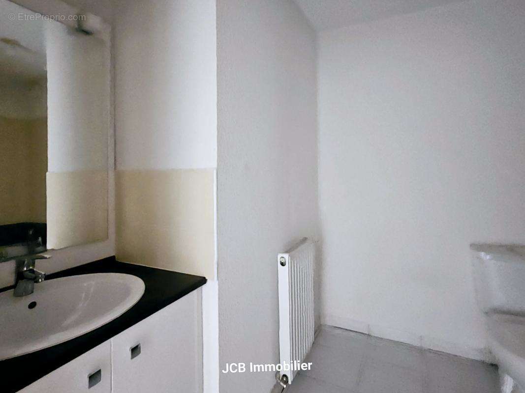 Appartement à AUCAMVILLE