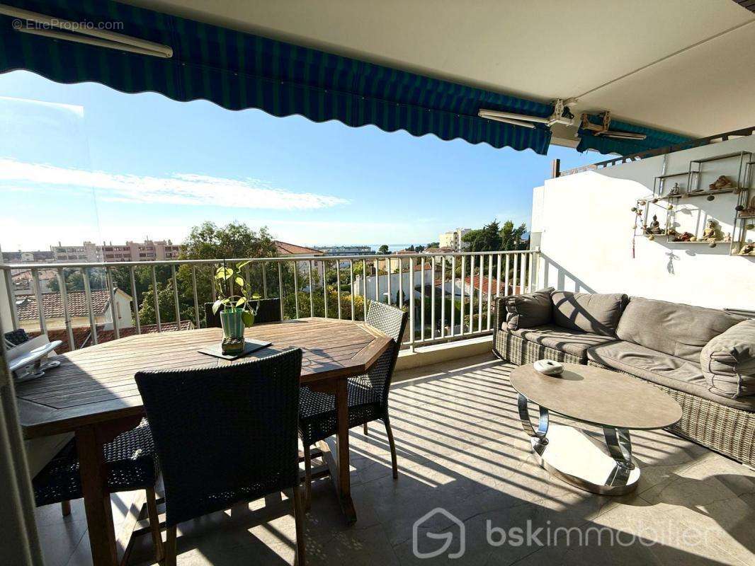 Appartement à CANNES