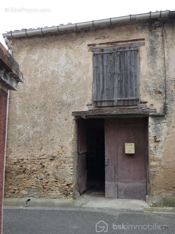 Maison à RAISSAC-SUR-LAMPY