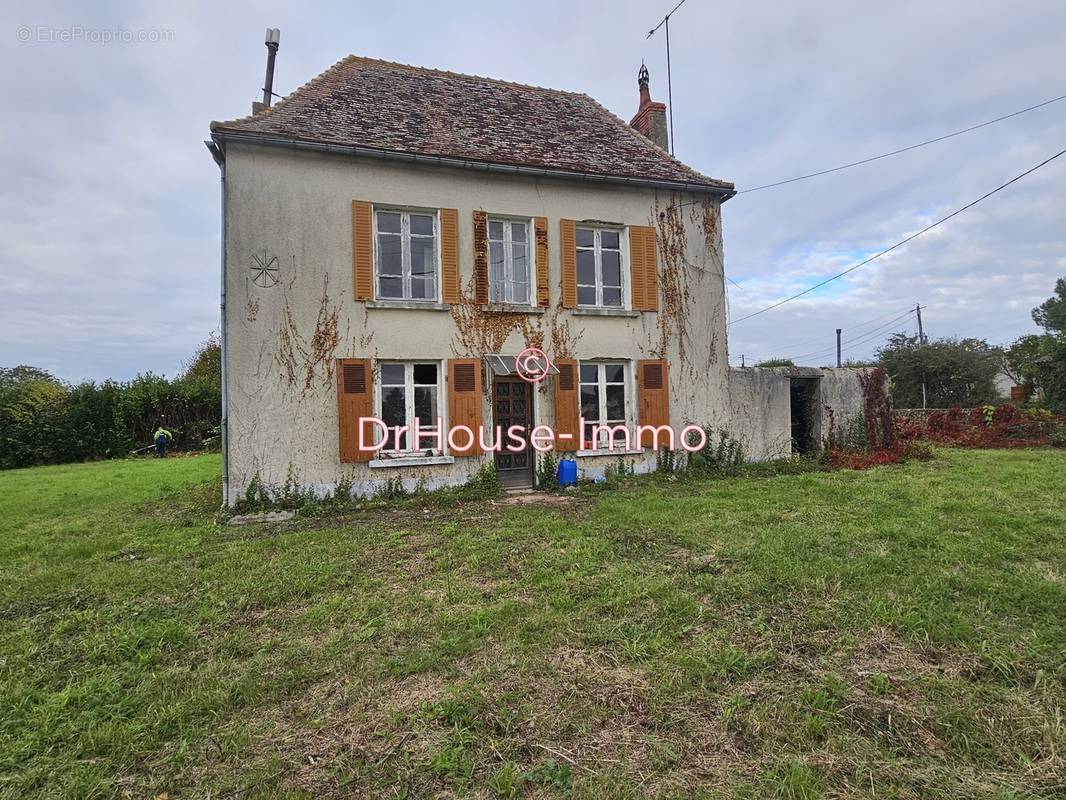 Maison à MONTMORILLON