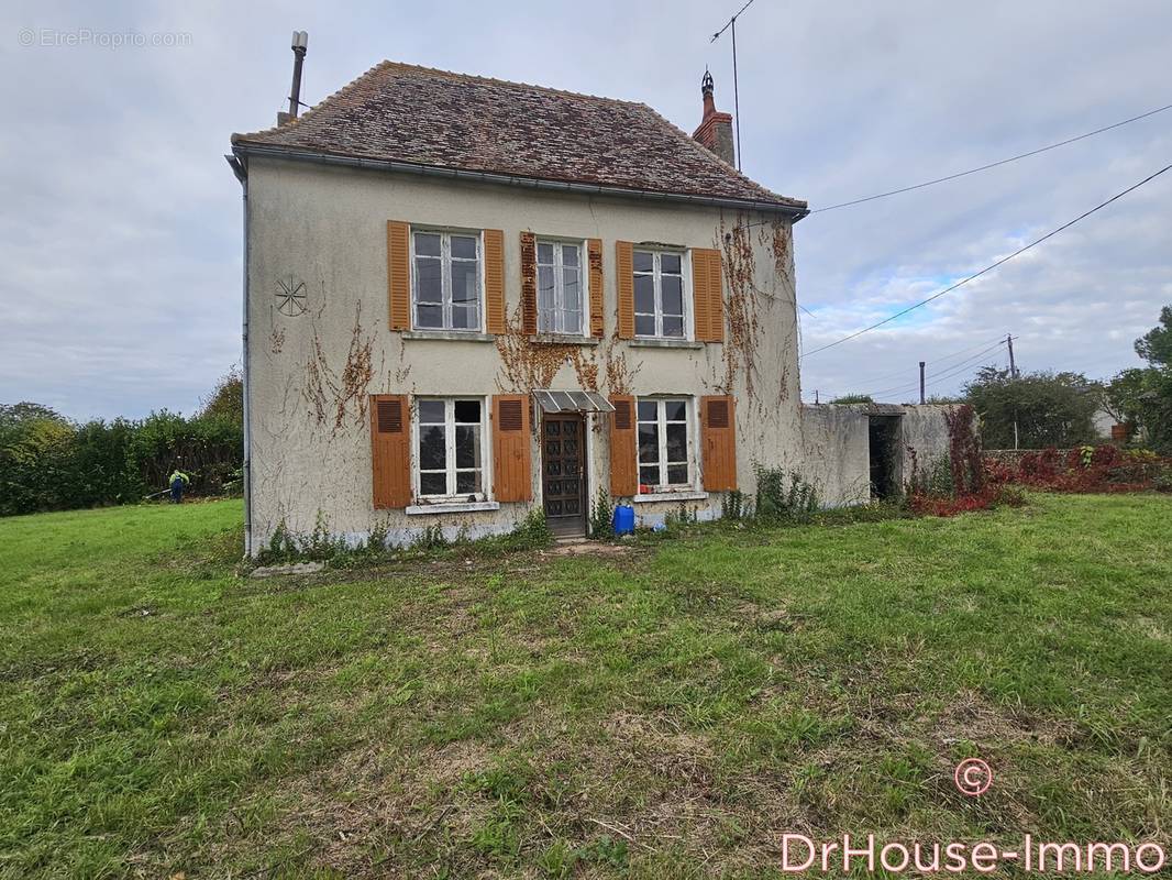 Maison à MONTMORILLON