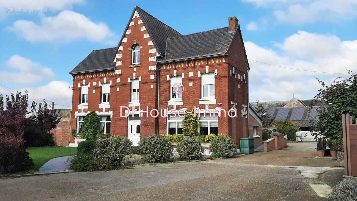 Maison à REBREUVE-RANCHICOURT