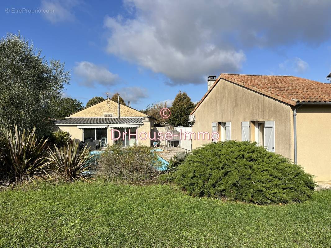 Maison à VOUNEUIL-SOUS-BIARD