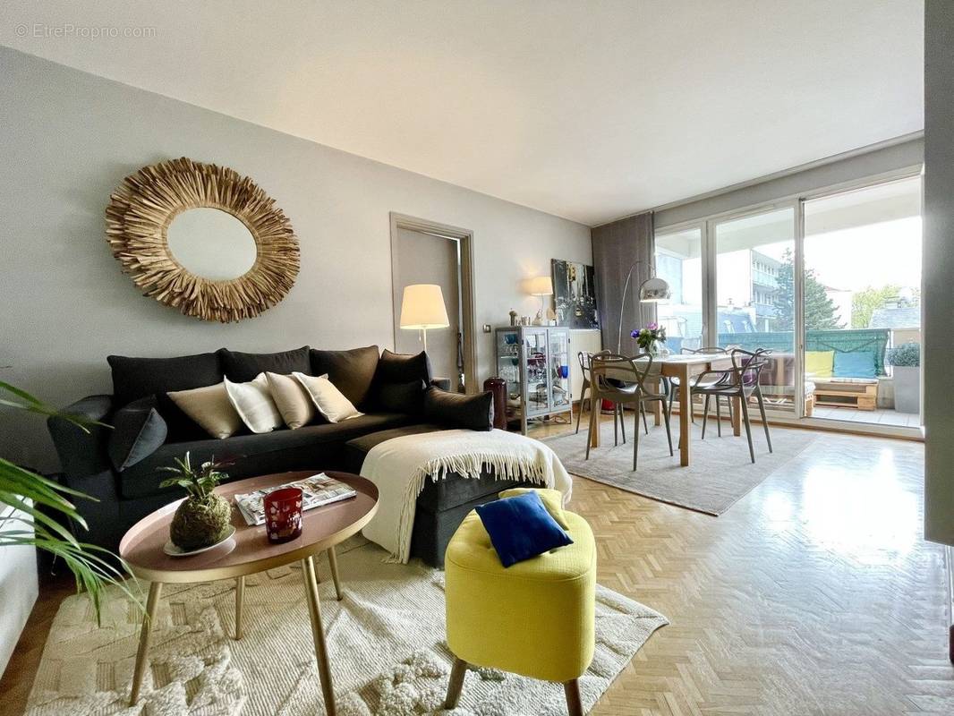 Appartement à ASNIERES-SUR-SEINE