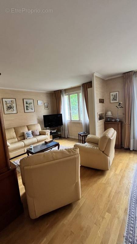 Appartement à ASNIERES-SUR-SEINE