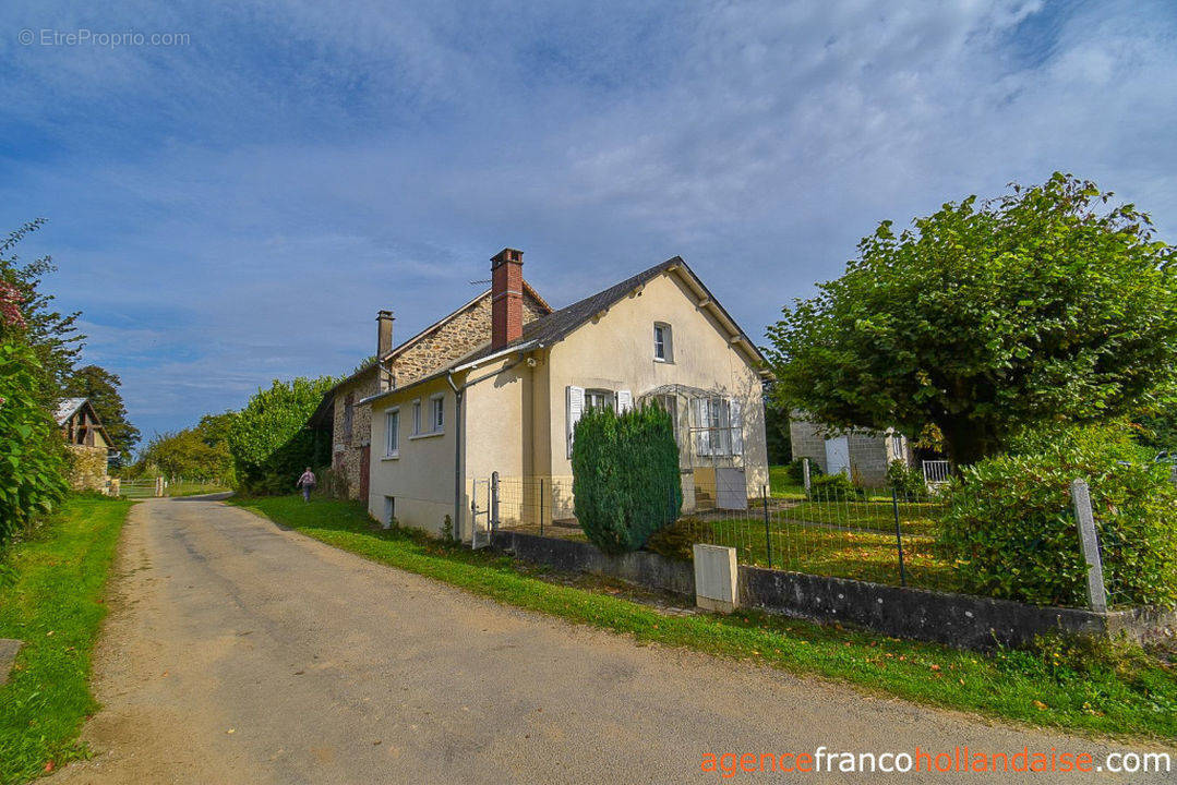 Maison à LA PORCHERIE