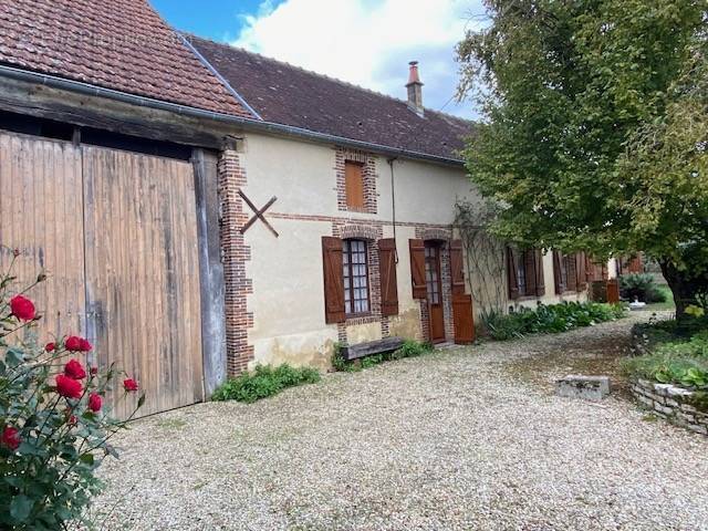 Maison à SORMERY