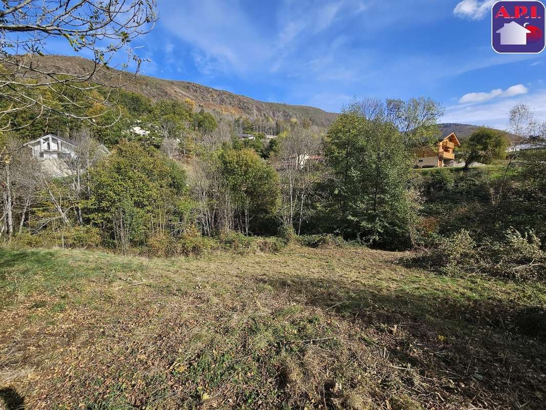 Terrain à AX-LES-THERMES