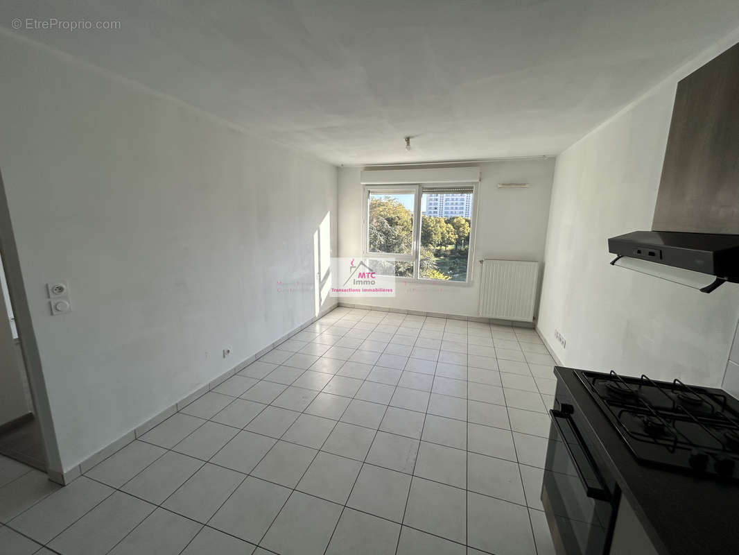 Appartement à VENISSIEUX