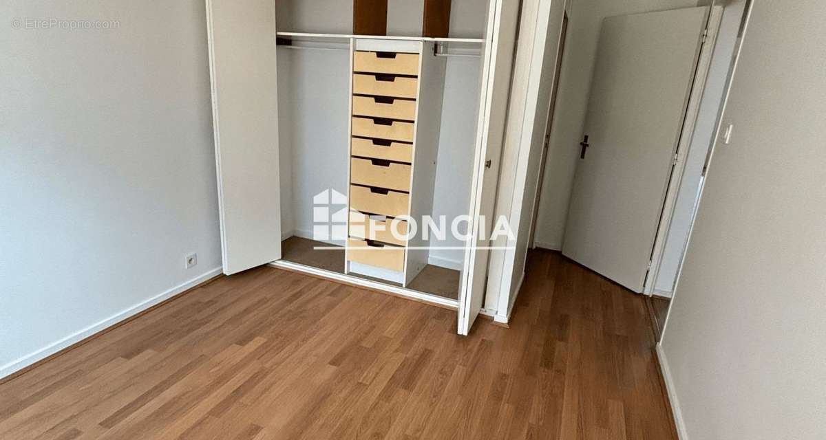 Appartement à SAINT-ISMIER